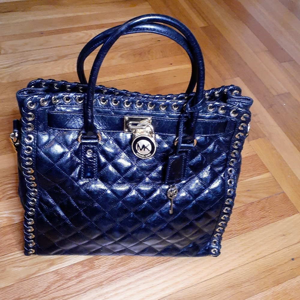 MICHAEL Kors Hamilton Black Hippie grommet bag OS black - Picture 1 of 6